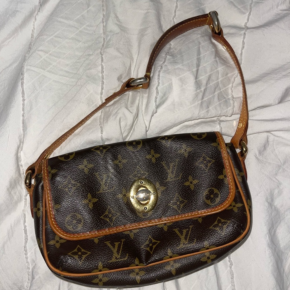 Authentic Louis Vuitton Monogram Tikal Pm View 2